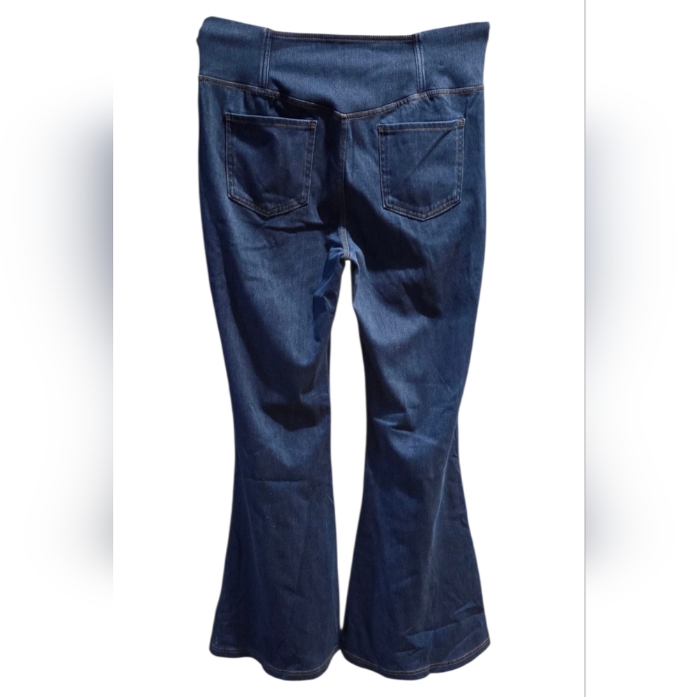 NWT Halara Flex™ High Waisted Crossover Pocket Washed Casual Jeans - Picture 2 of 7